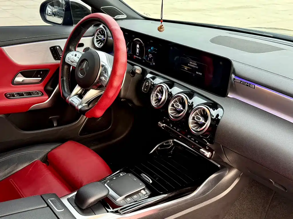 Mercedes-Benz CLA AMG 2021 — фото 19