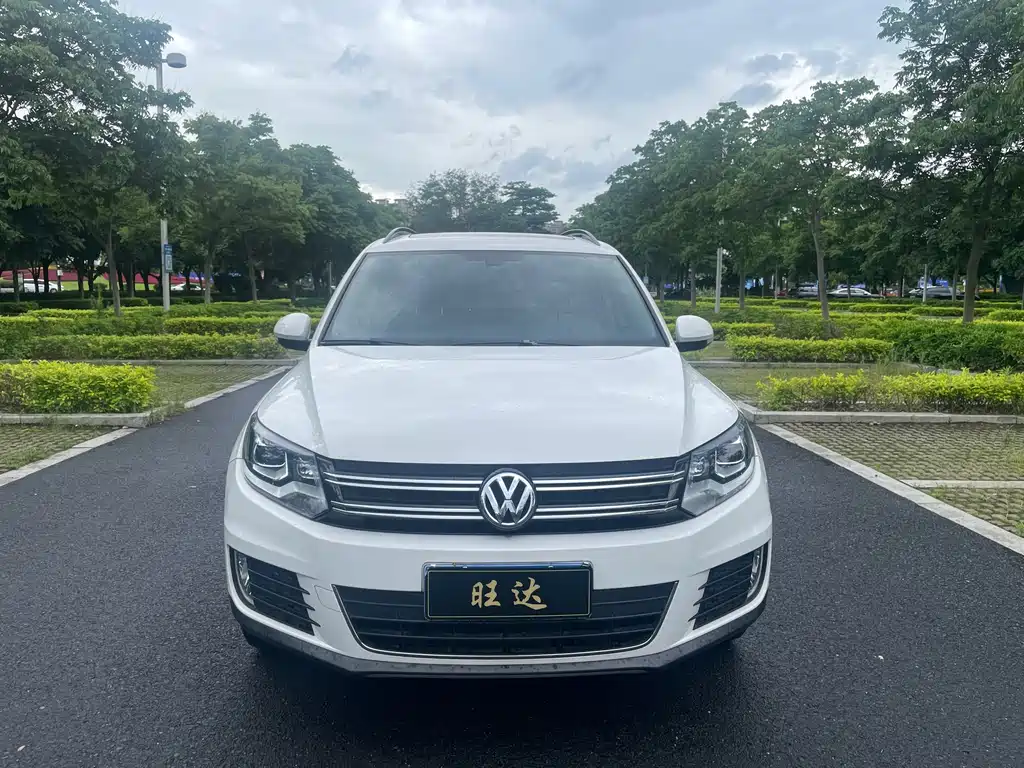 Volkswagen Tiguan 2015 — фото 2