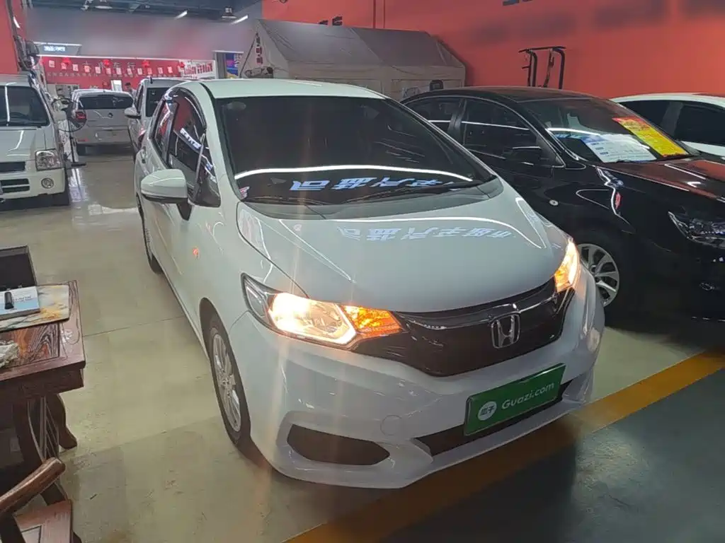 Honda Fit 2019 — фото 4