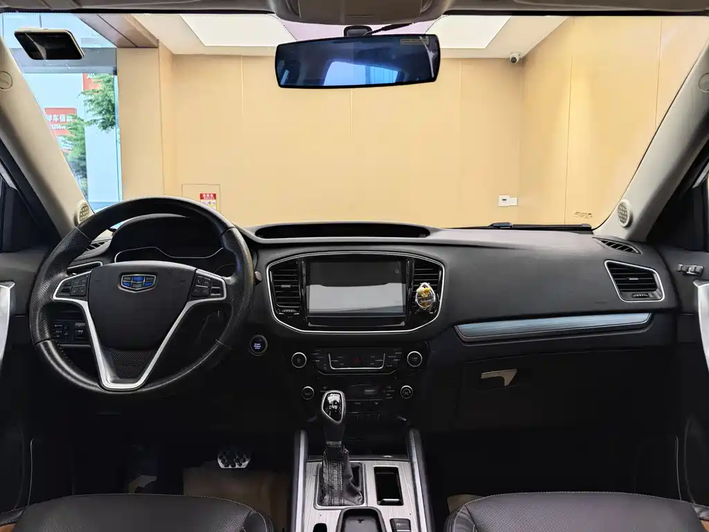 Geely Vision X6 2016 — фото 19
