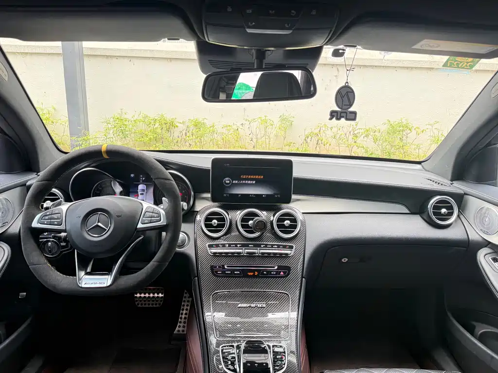 Mercedes-Benz GLC Coupe AMG 2018 — фото 14