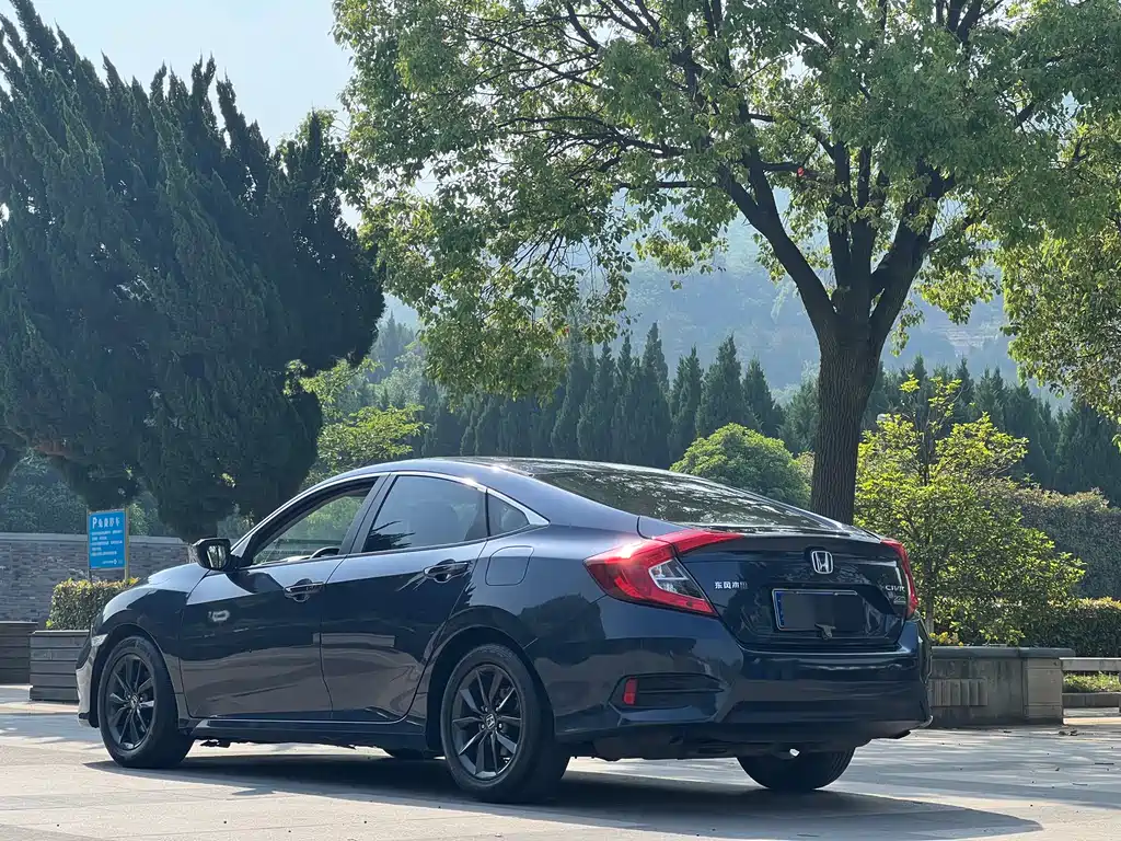 Honda Civic 2021 — фото 15