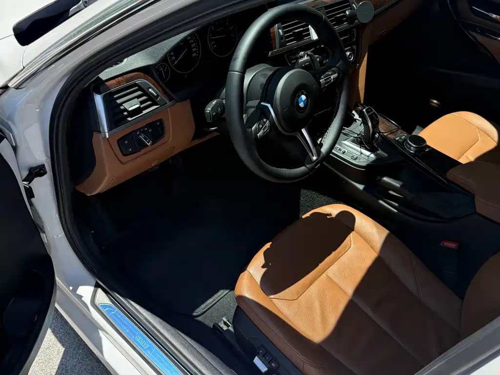 BMW 3 Series 2016 — фото 16