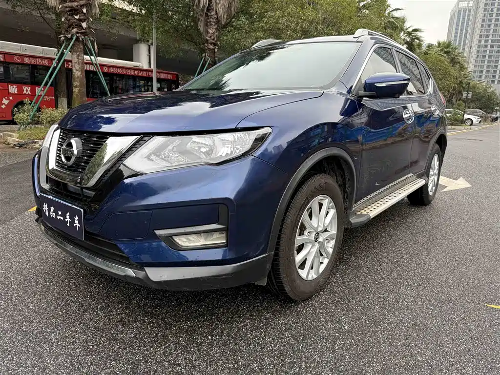 Nissan X-Trail 2020 — фото 1