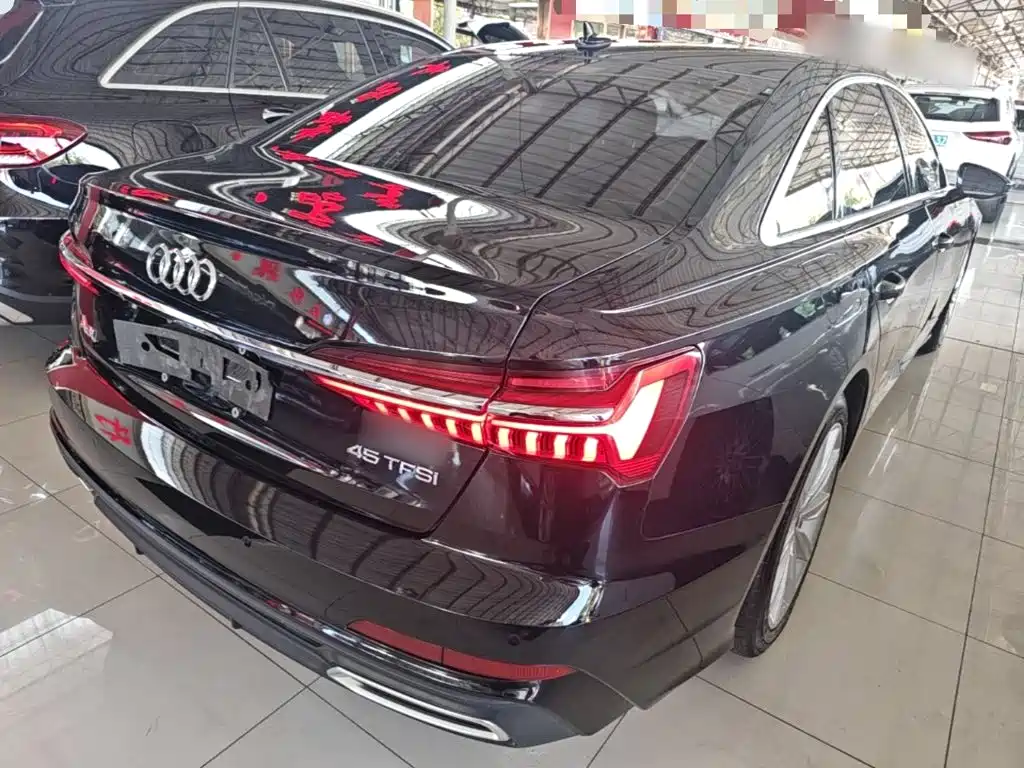 Audi A6L 2021