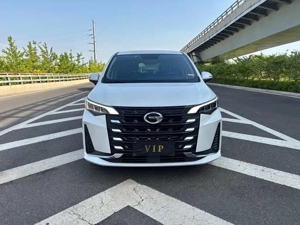 GAC Trumpchi M6 2023 — фото 2