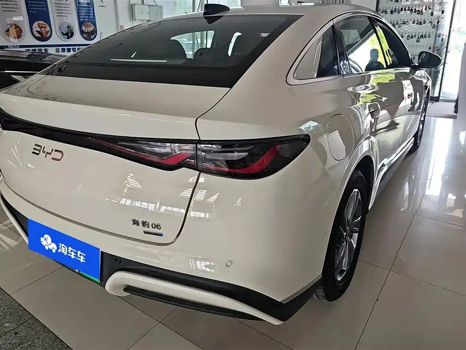 BYD Seal 06 2025 — фото 3