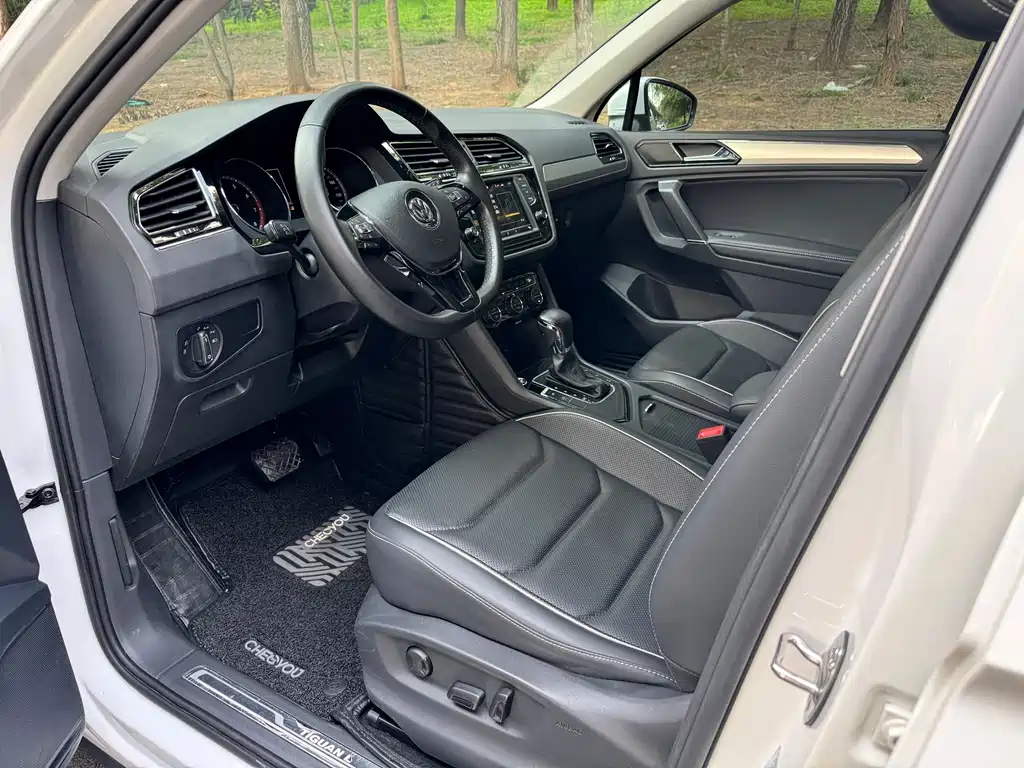 Volkswagen Tiguan L 2018 — фото 3