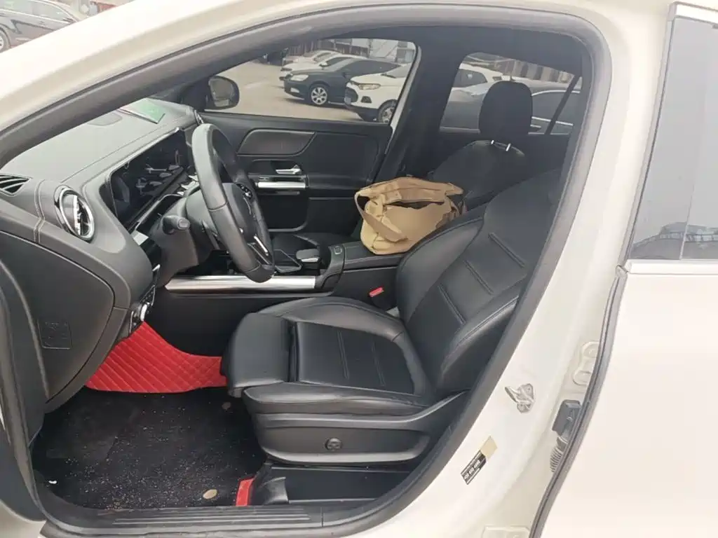 Mercedes-Benz GLA 2022 — фото 15