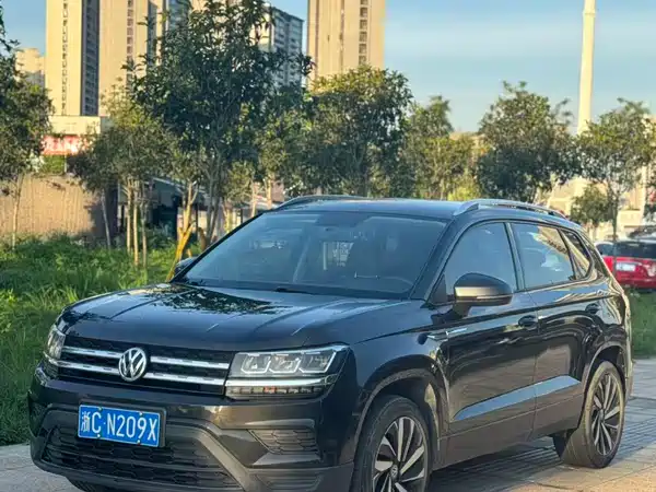 Volkswagen Tharu 2020
