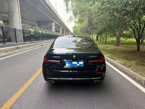 BMW 5 Series 2022
