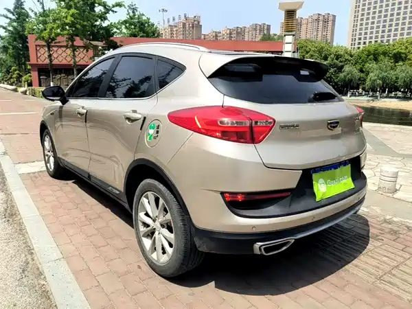 Geely Emgrand GS 2018