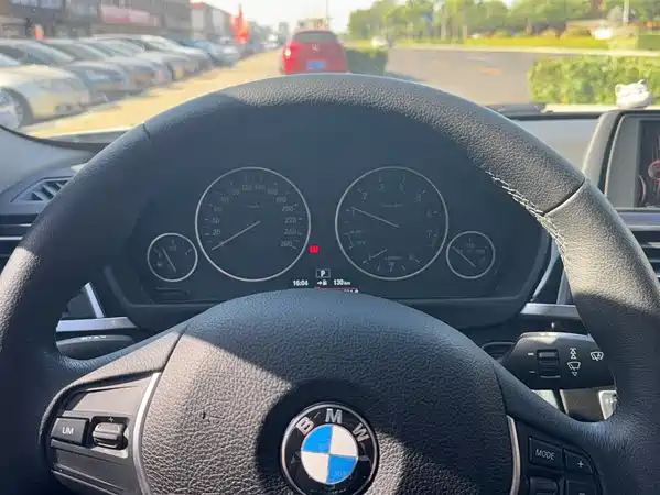 BMW 3 Series 2017