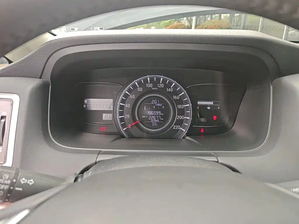 Honda Odyssey 2017 — фото 12