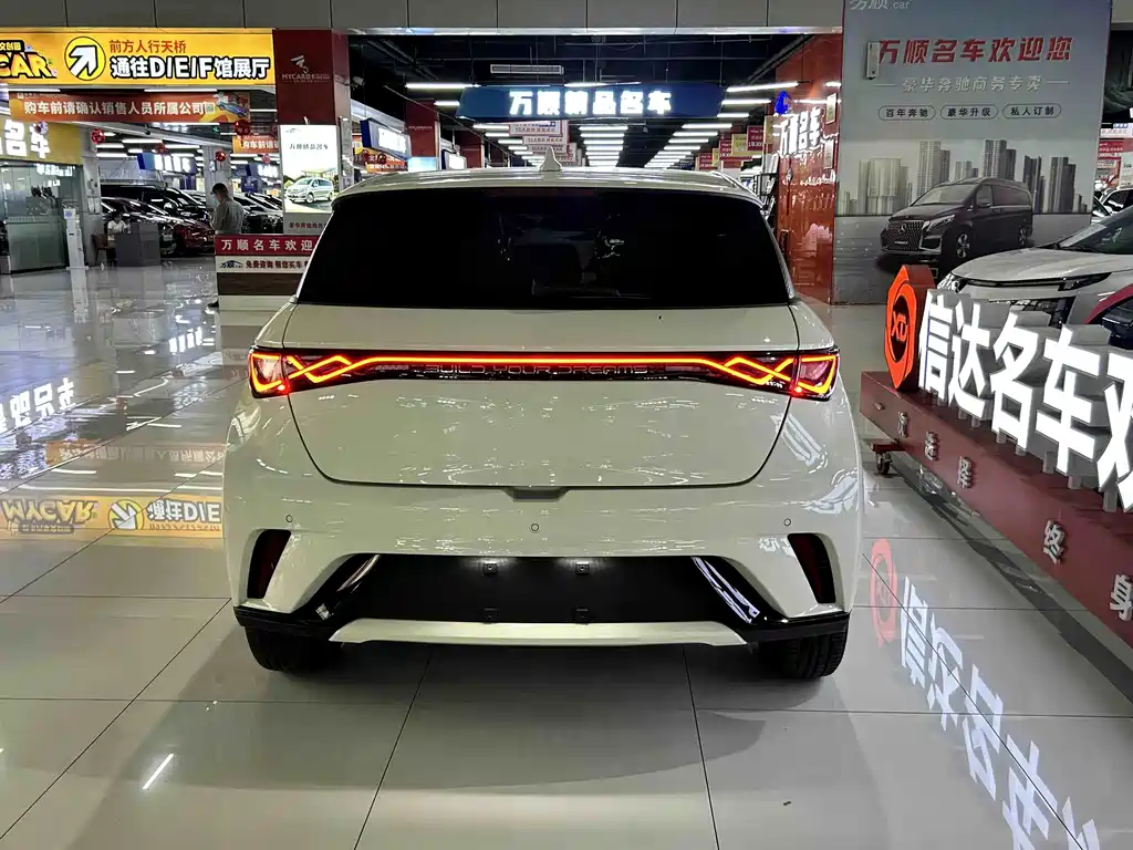 BYD Dolphin 2024 — фото 18