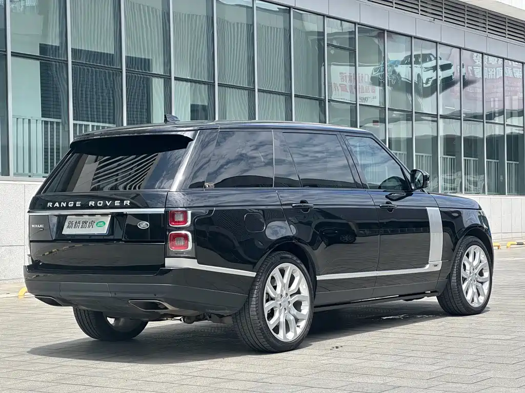 Land Rover Range Rover 2022 — фото 15
