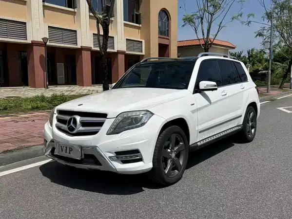 Mercedes-Benz GLK-Class 2015