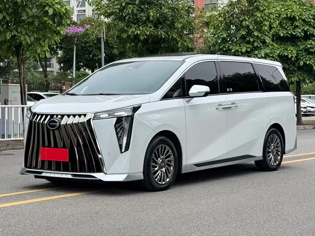 GAC Motor Trumpchi M8 2023 — фото 1