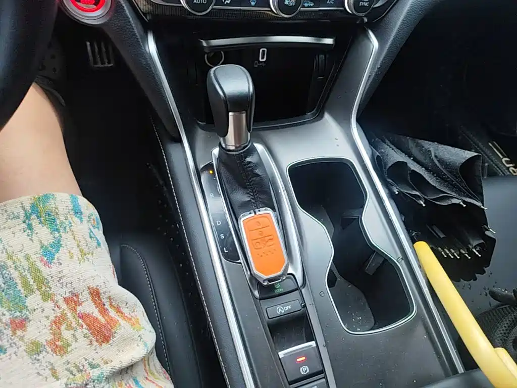 Honda Accord 2023 — фото 14