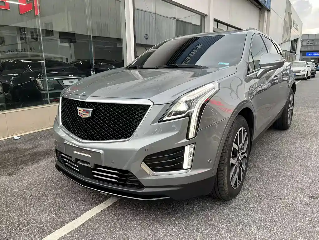 Cadillac XT5 2024 — фото 1