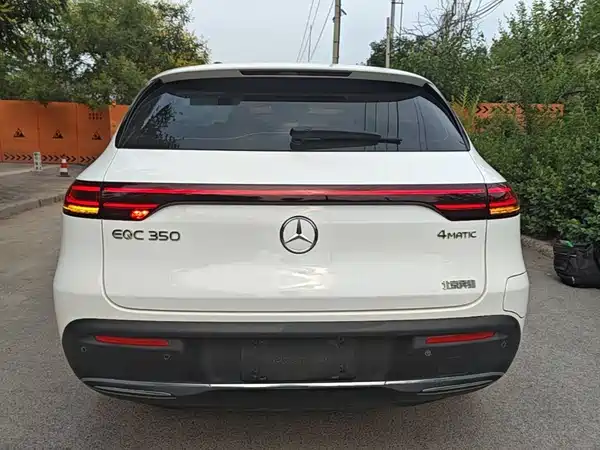 Mercedes-Benz EQC 2022