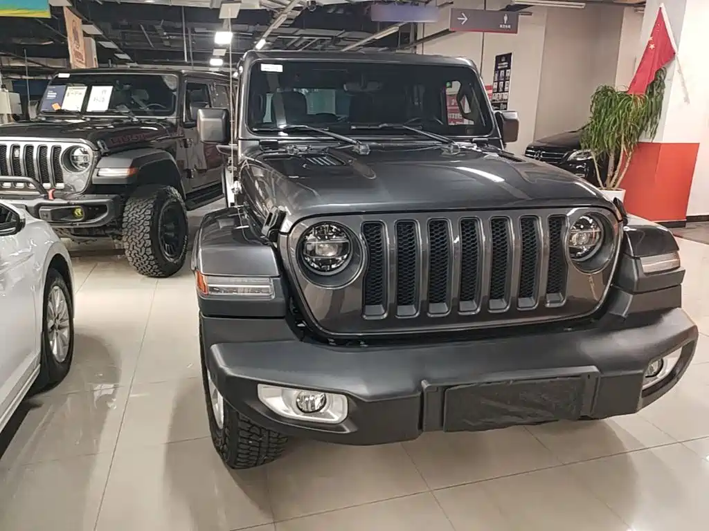 Jeep Wrangler 2021 — фото 3