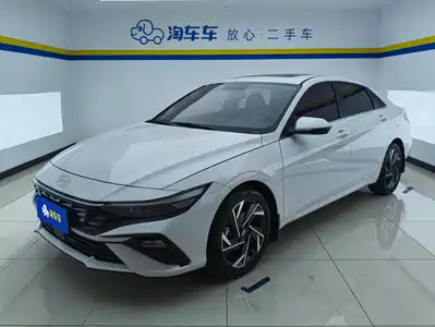 Hyundai Elantra 2025