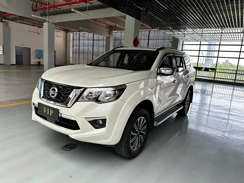 Nissan Terra 2020 — фото 1