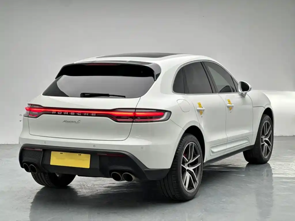 Porsche Macan 2023 — фото 6