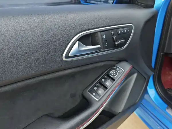 Mercedes-Benz A-Class 2015