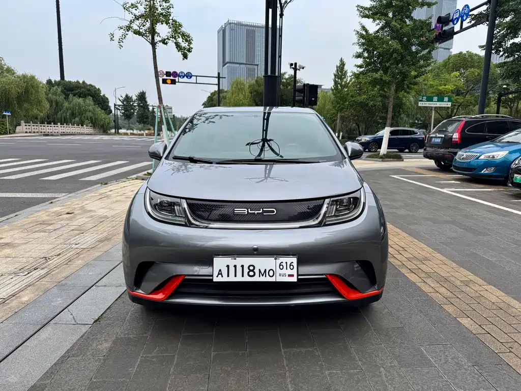 BYD Dolphin 2023 — фото 1