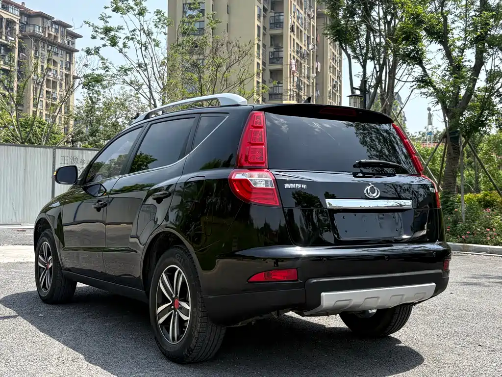 Geely GX7 2015 — фото 4