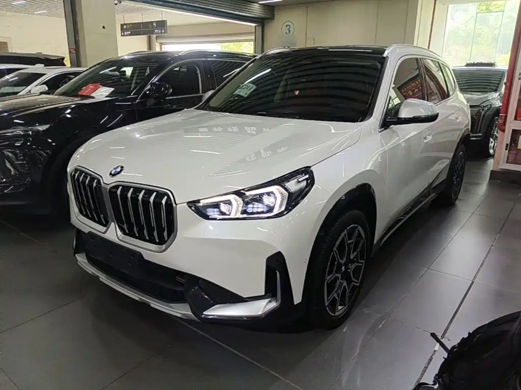 BMW X1 2024 — фото 2