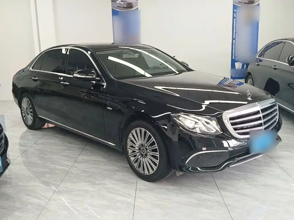 Mercedes-Benz E-Class 2020