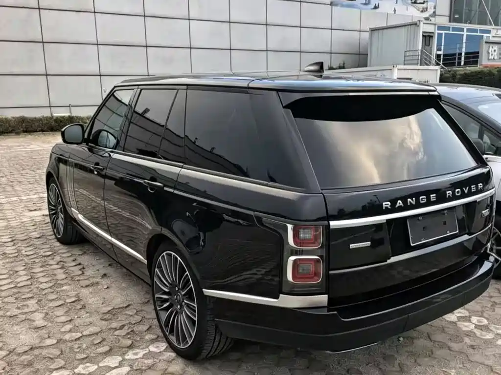 Land Rover Range Rover 2018 — фото 8