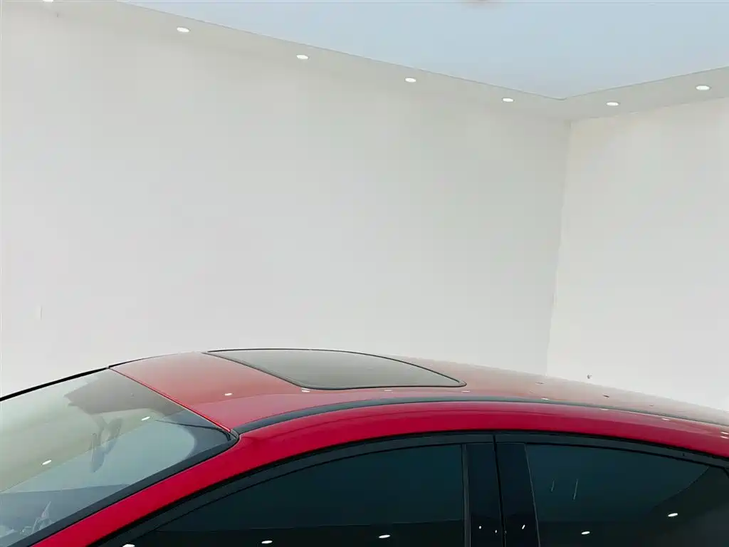 Ford Focus 2014 — фото 22