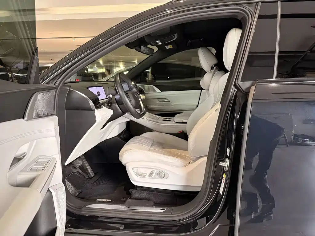 XPeng G9 2023