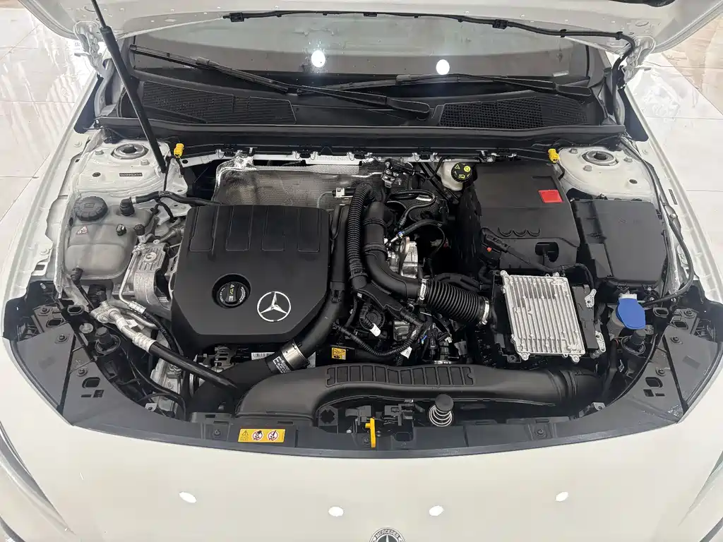 Mercedes-Benz A-Class 2025 — фото 30