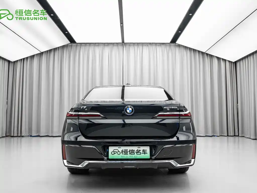 BMW i7 2023 — фото 5
