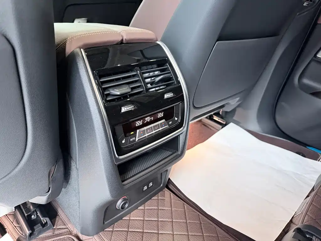 BMW X7 2020 — фото 14