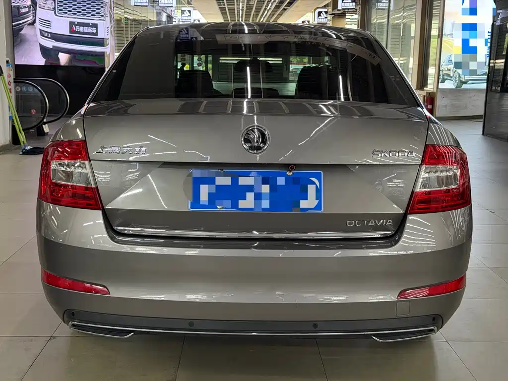 Skoda Octavia 2016 — фото 6