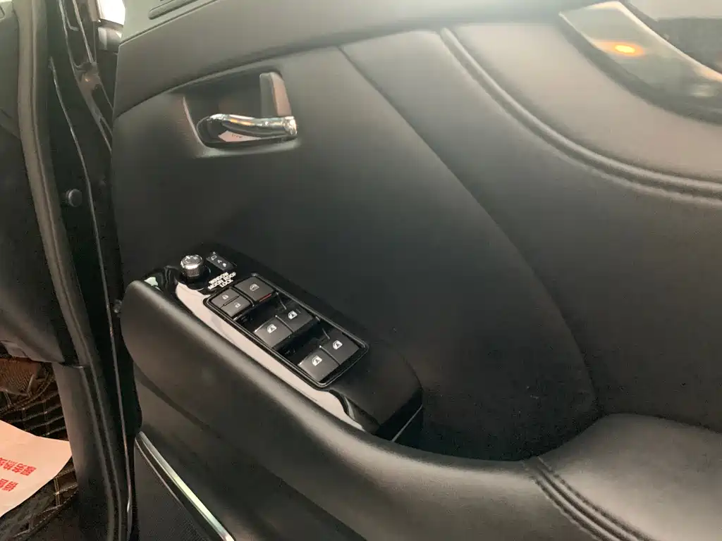 Toyota Alphard 2019 — фото 6