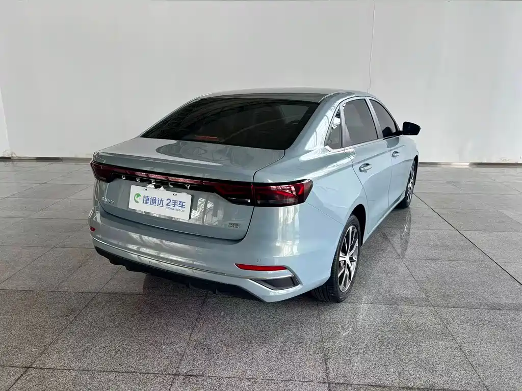 Geely Emgrand 2023 — фото 4