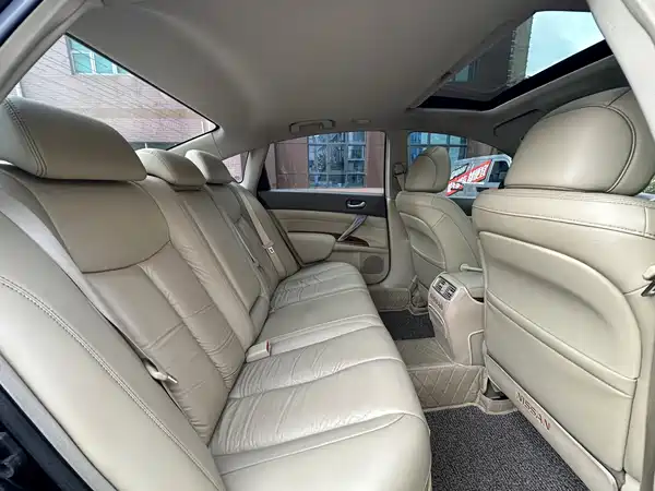 Nissan Teana 2011