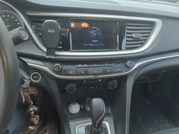 Buick Excelle GT 2022