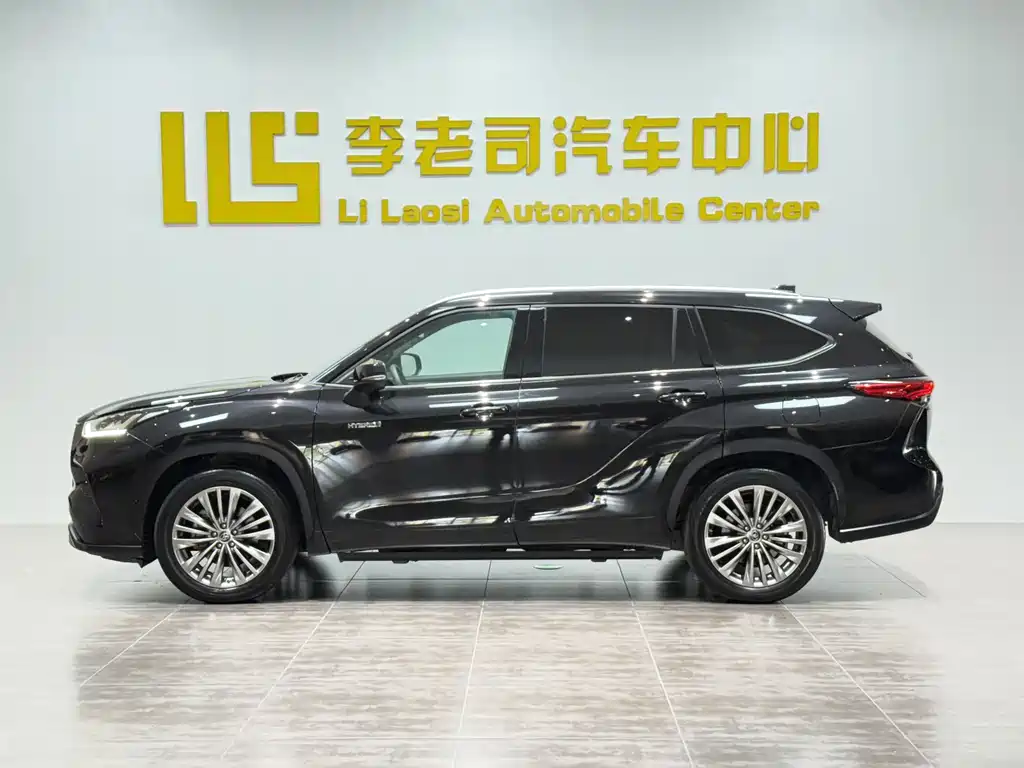 Toyota Highlander 2022