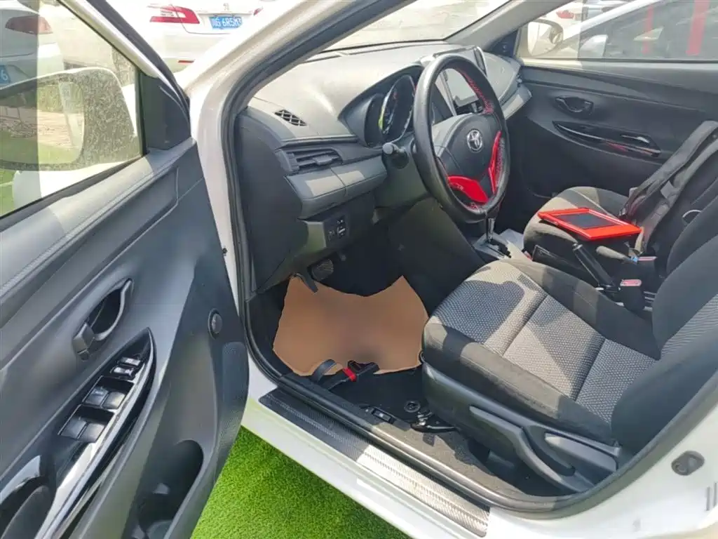 Toyota Vios 2018 — фото 16