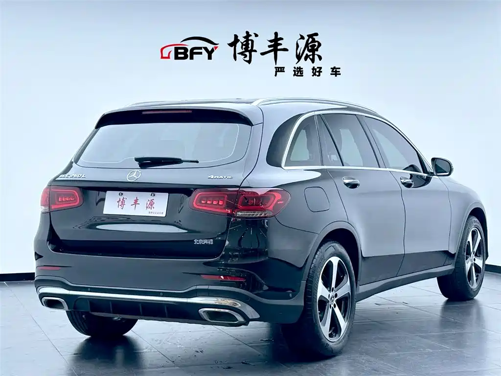 Mercedes-Benz GLC 2022 — фото 3