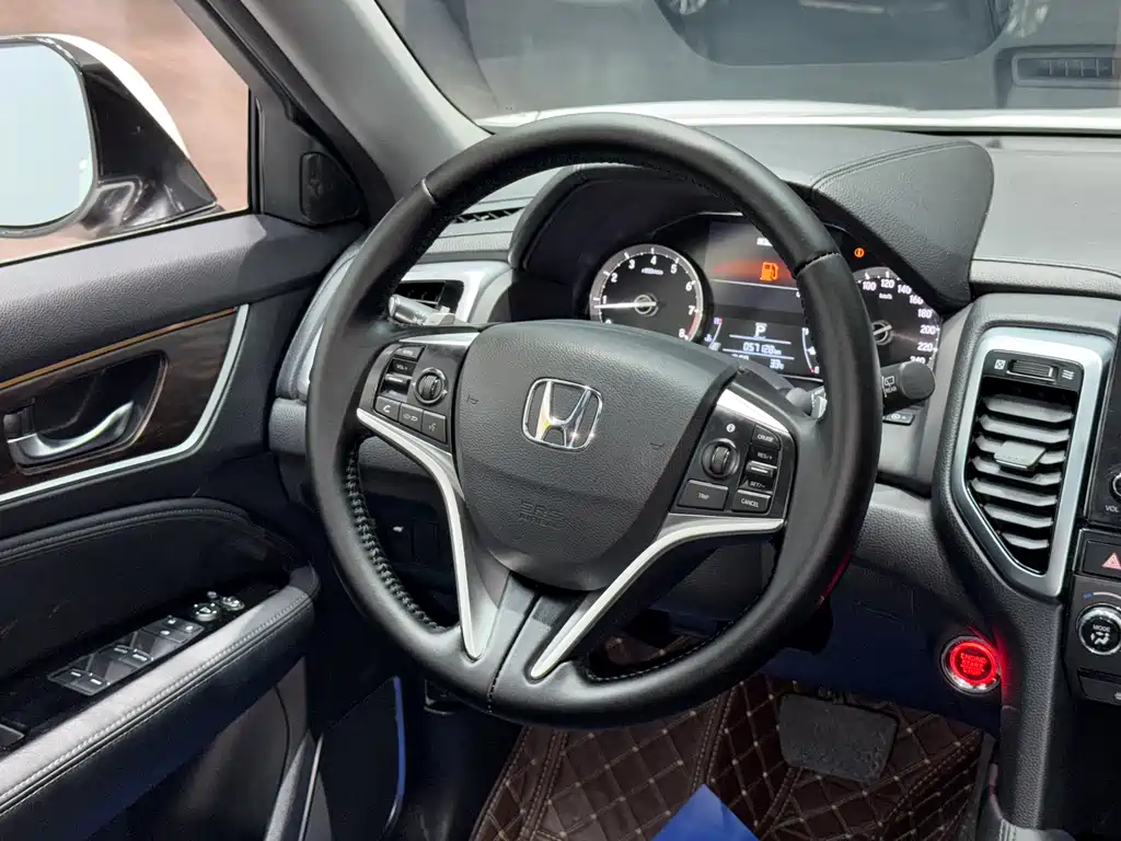Honda UR-V 2018 — фото 11