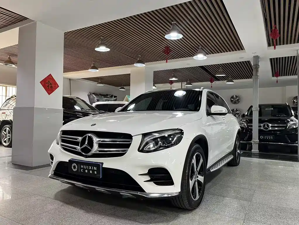 Mercedes-Benz GLC 2019 — фото 1